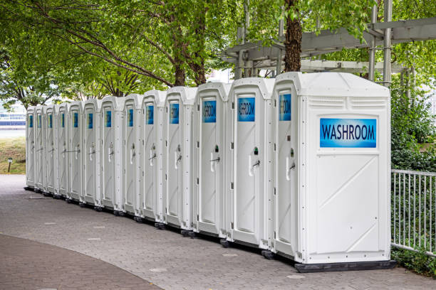 Best Wedding porta potty rental  in Topeka, IN